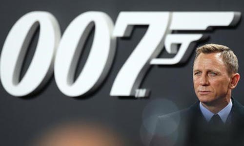 JAMES BOND'UN DA İŞİ AŞIYA KALDI